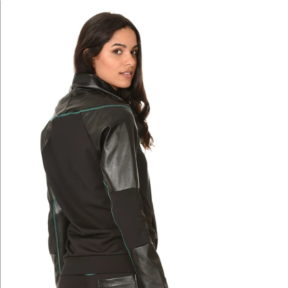 Freddy Active Pleather Hoodie Pullover Black - Picture 2 of 5